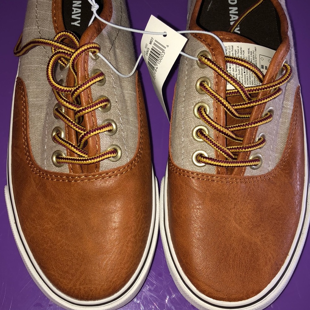 New Old Navy Shoes